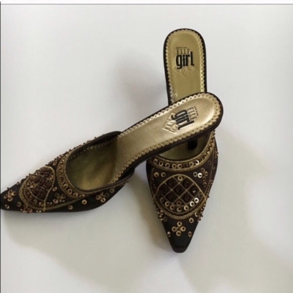 ELLE GIRL Brown Beaded Sequined Pumps - Picture 2 of 8